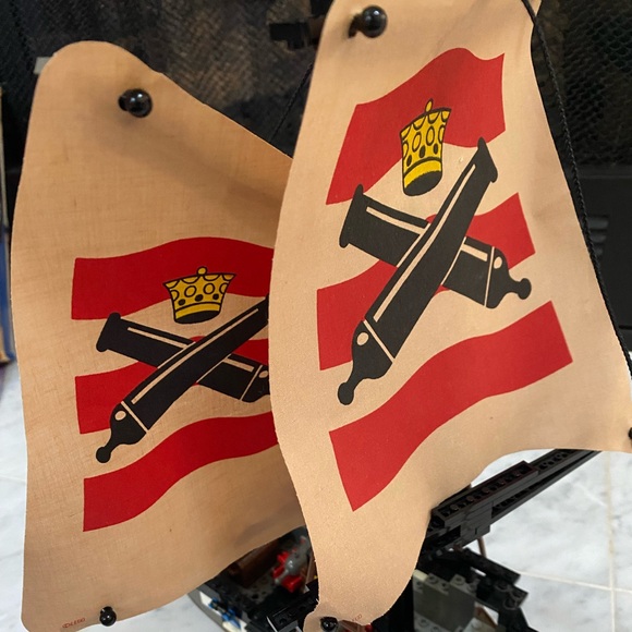 RARE 1992 LEGO System #6271 Imperial Flagship - Complete With Box & Manual - Picture 9 of 16